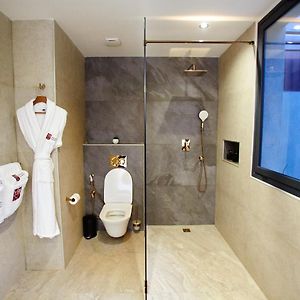 Executive Room Lake View